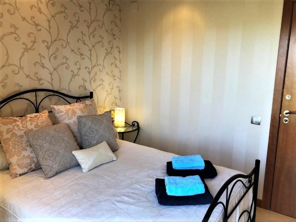 Apartamento Amposta Salou Eksteriør billede